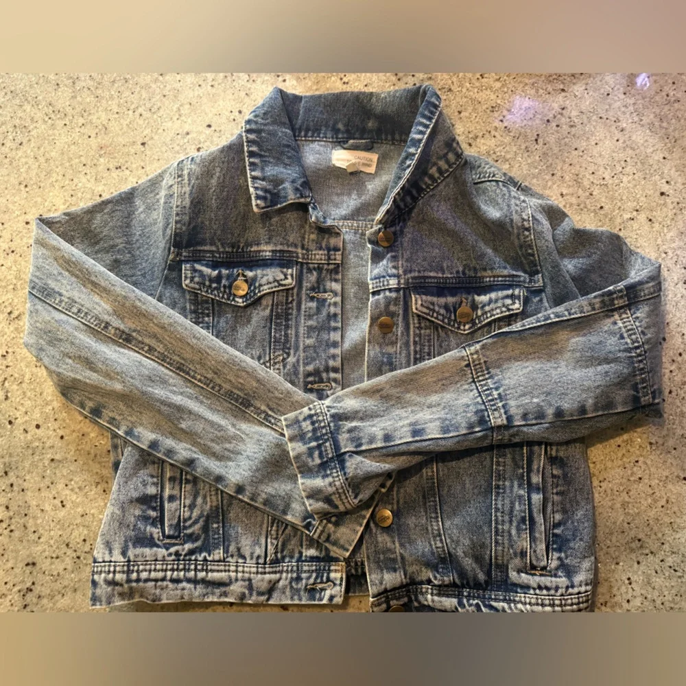 Caution To The Wind Light Blue Jean Jacket - Picture 1 of 3